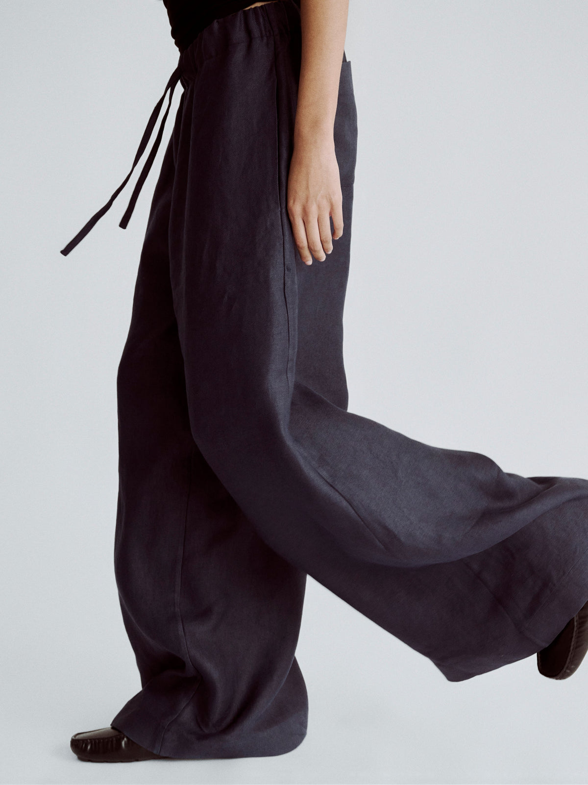 LAFINE pants made in Italy from selected Italian textiles. Designed by Yvonne Koné.