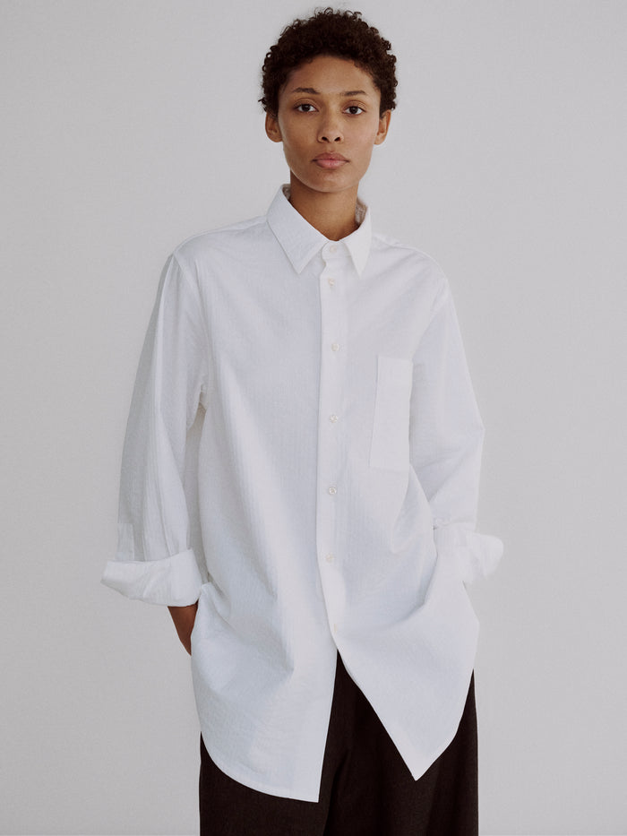 LAFINE Crisp Shirt in White cotton. Designed by Yvonne Koné. Made in Italy.