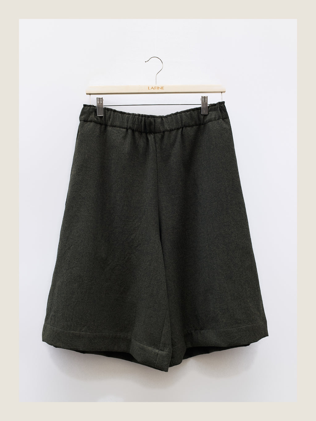 Flowy Winter Shorts in Moss Wool