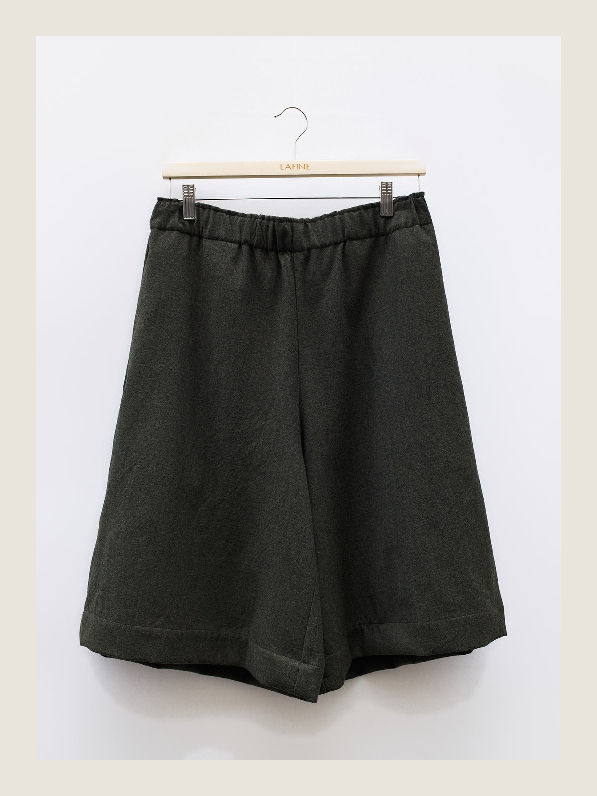 Flowy Winter Shorts in Moss Wool