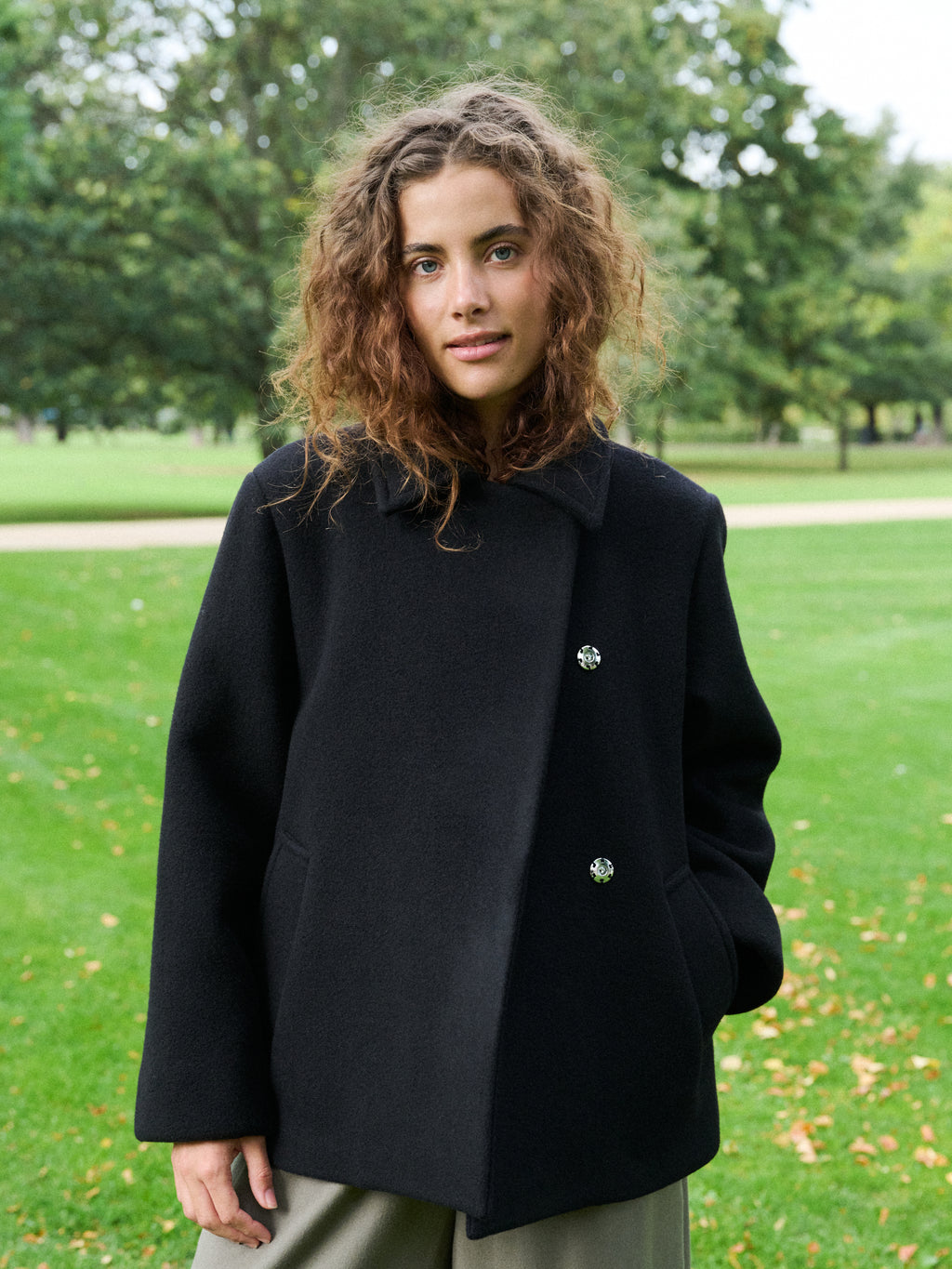 The Jacket in Black Cashmere