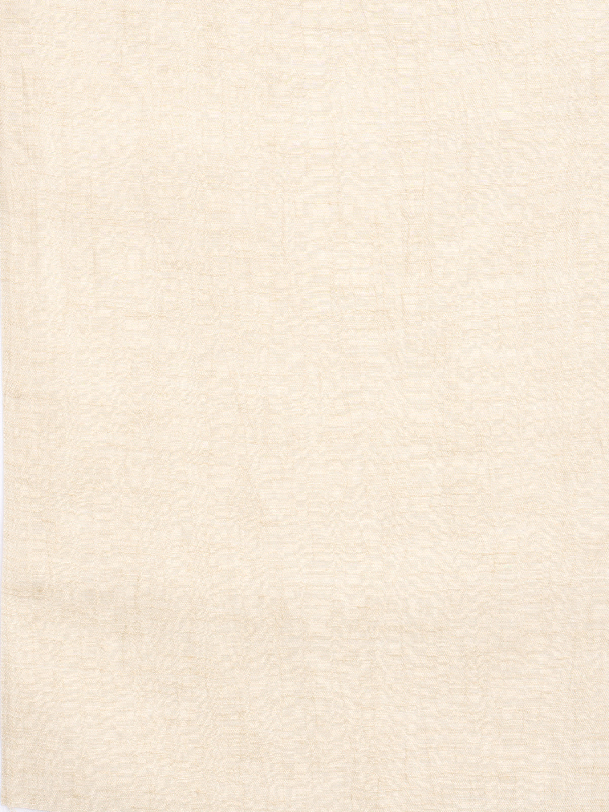 LAFINE Oat linen/nylon. Designed by Yvonne Koné. Made in Italy.