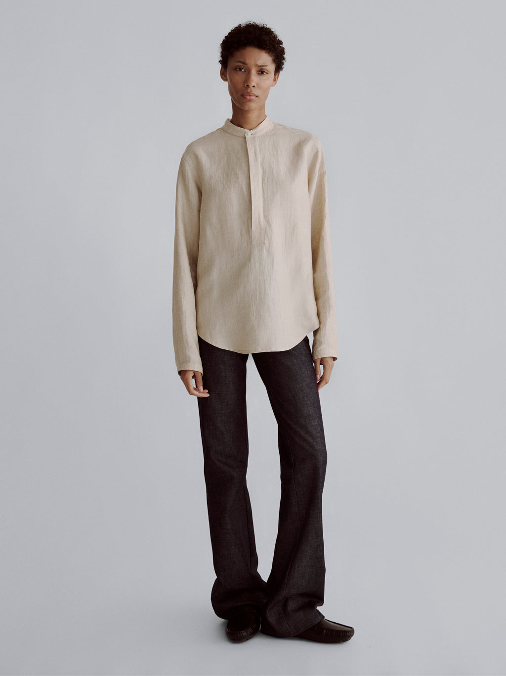 LAFINE Pop Shirt in Oat linen/nylon. Designed by Yvonne Koné. Made in Italy.