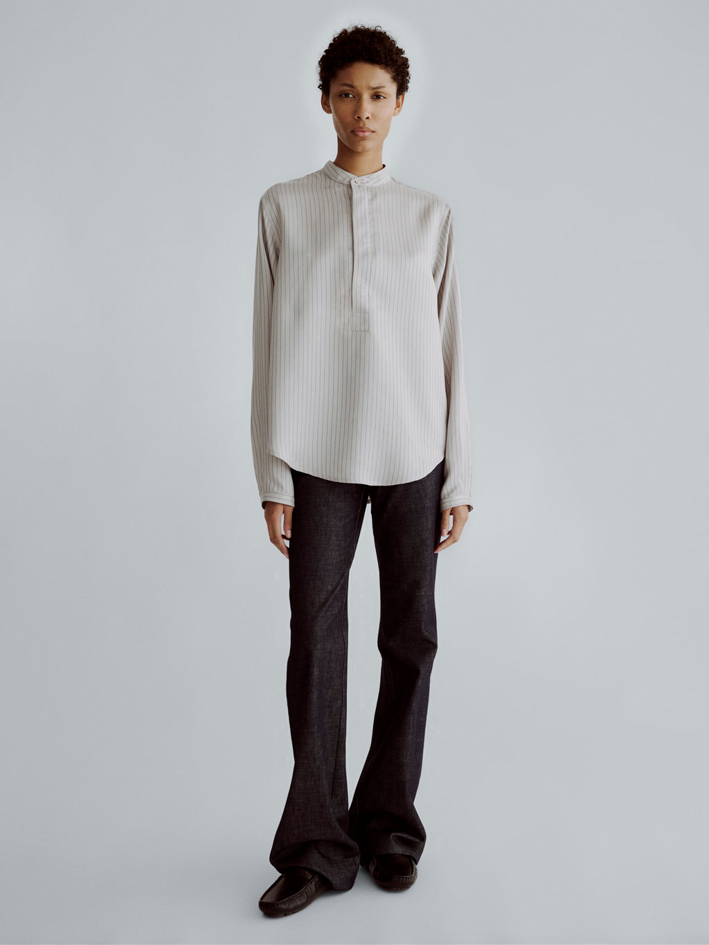LAFINE Pop Shirt in Silver striped silk. Designed by Yvonne Koné. Made in Italy.