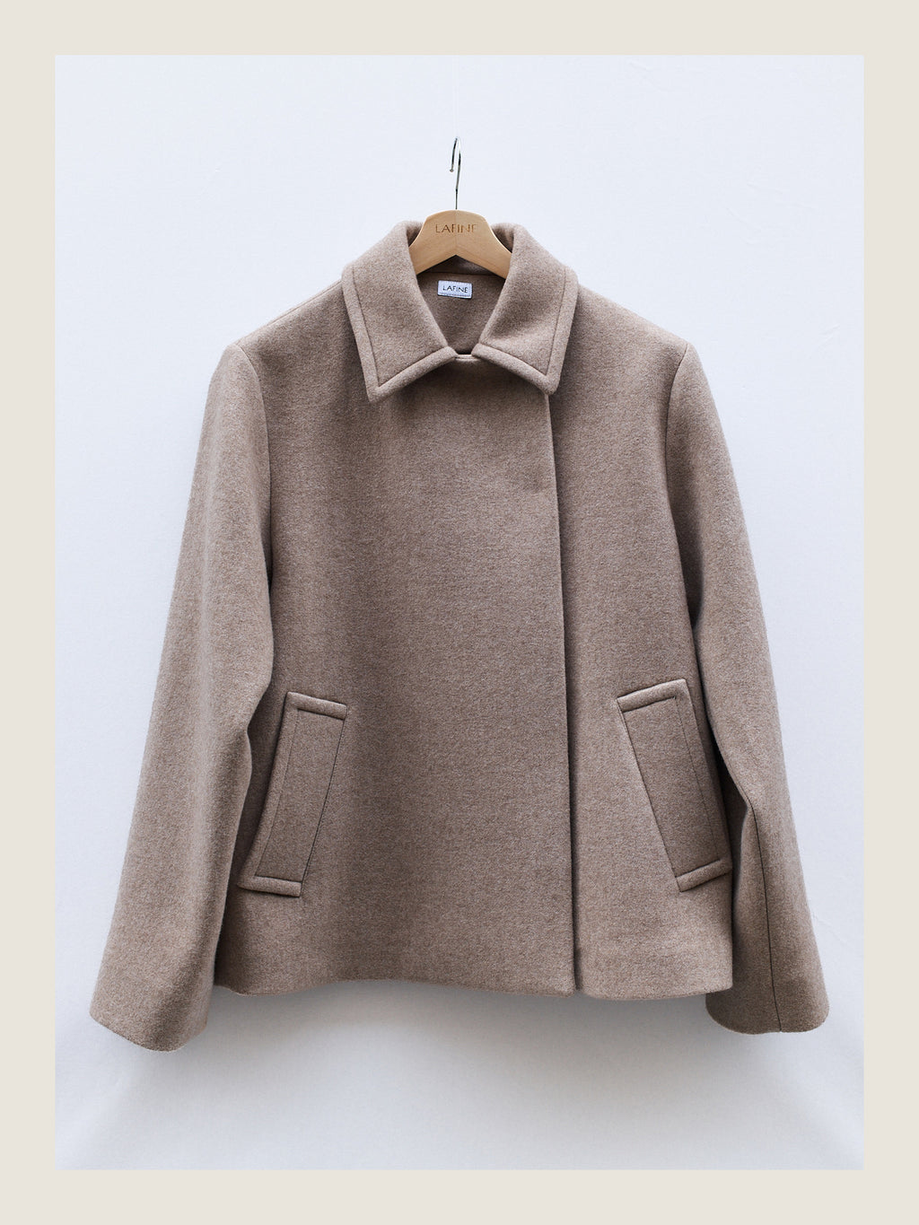 The Jacket in Camel Cashmere