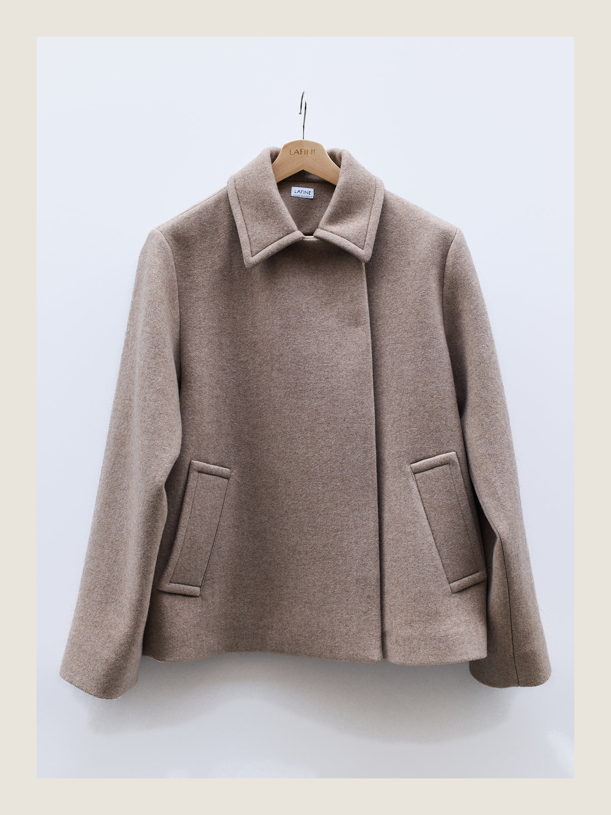 The Jacket in Camel Cashmere
