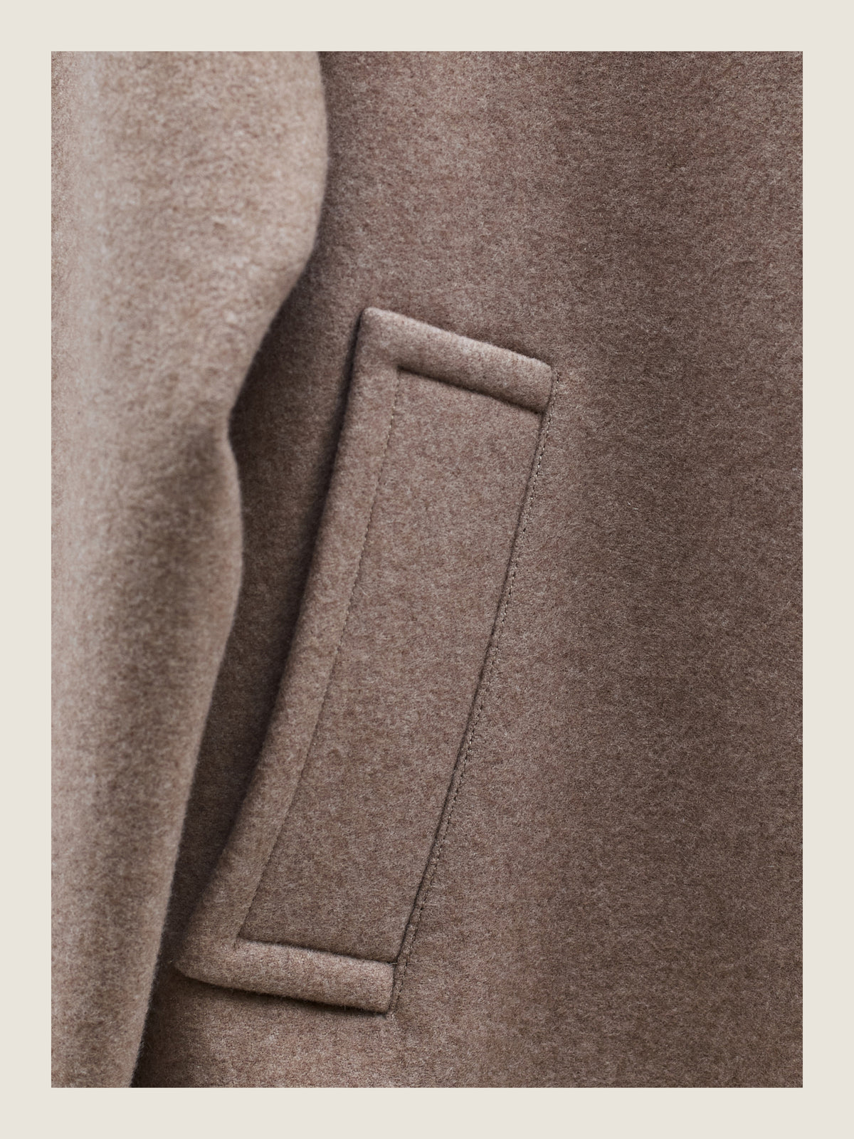 The Jacket in Camel Cashmere