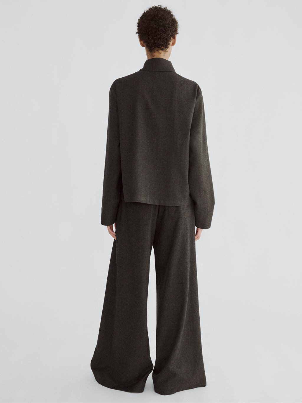 LAFINE Flowy Pants in Onyx wool. Designed by Yvonne Koné. Made in Italy.