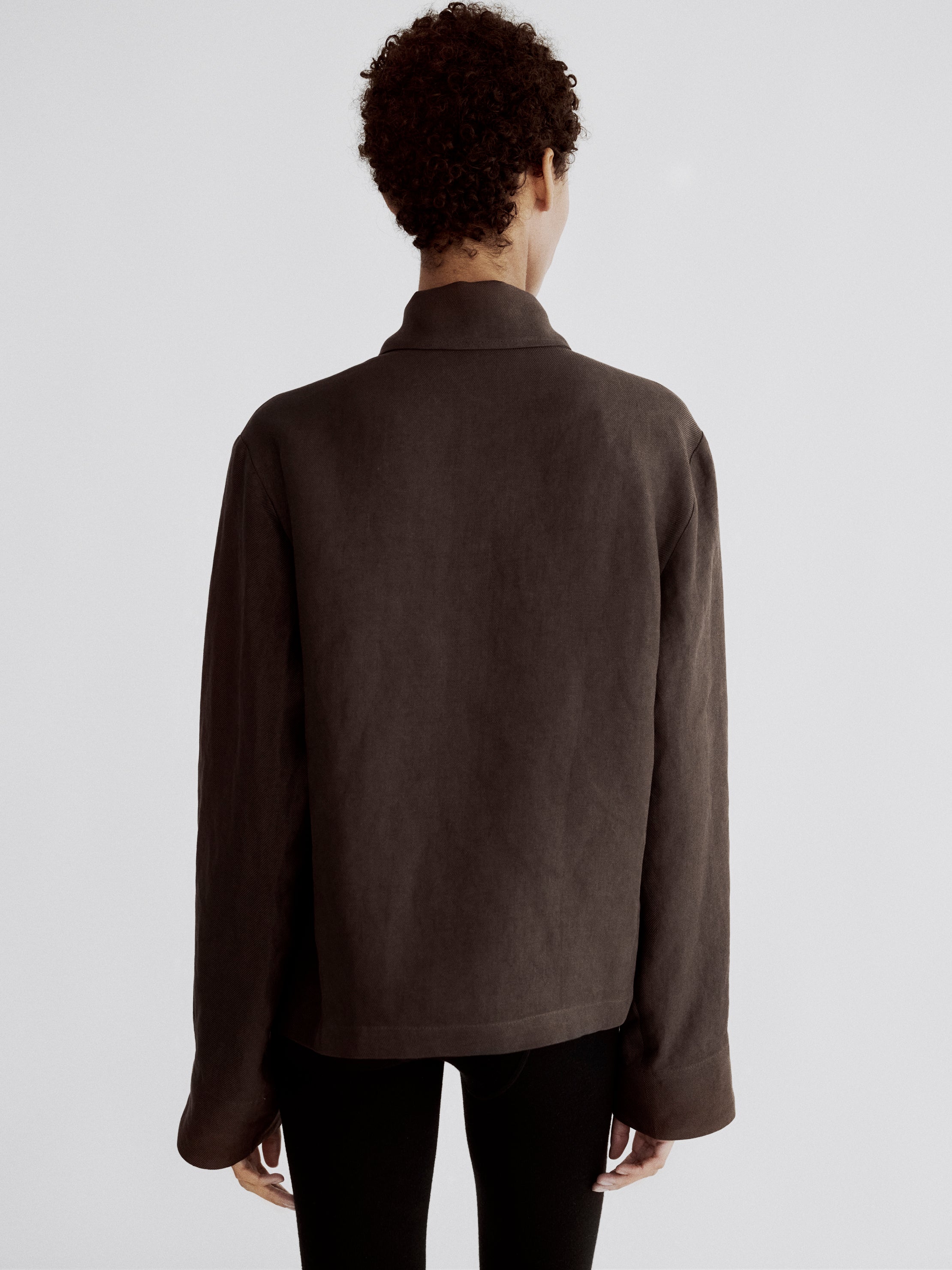 LAFINE Set Jacket in Chocolate linen. Designed by Yvonne Koné. Made in Italy.